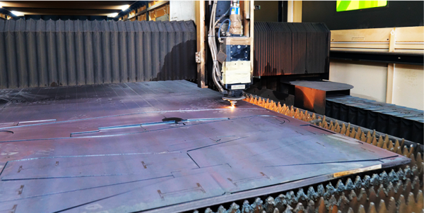 激光切割碳鋼板